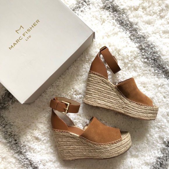 Marc Fisher Shoes - Marc Fisher Adalyn Espradille Wedge Sandal